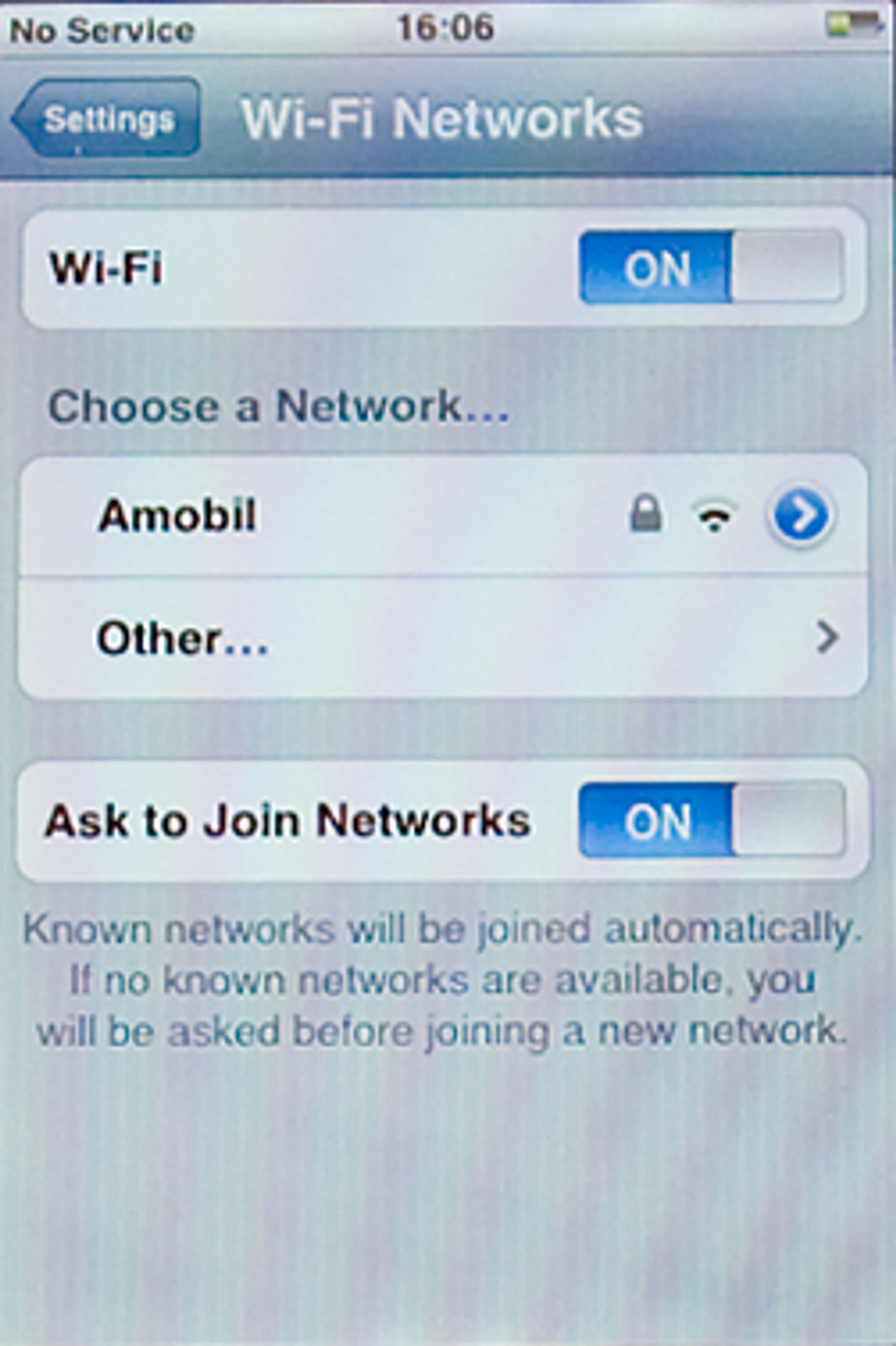 Hit men ikke lenger. Wi-Fi fungerer ikke spesielt bra på iPhone.