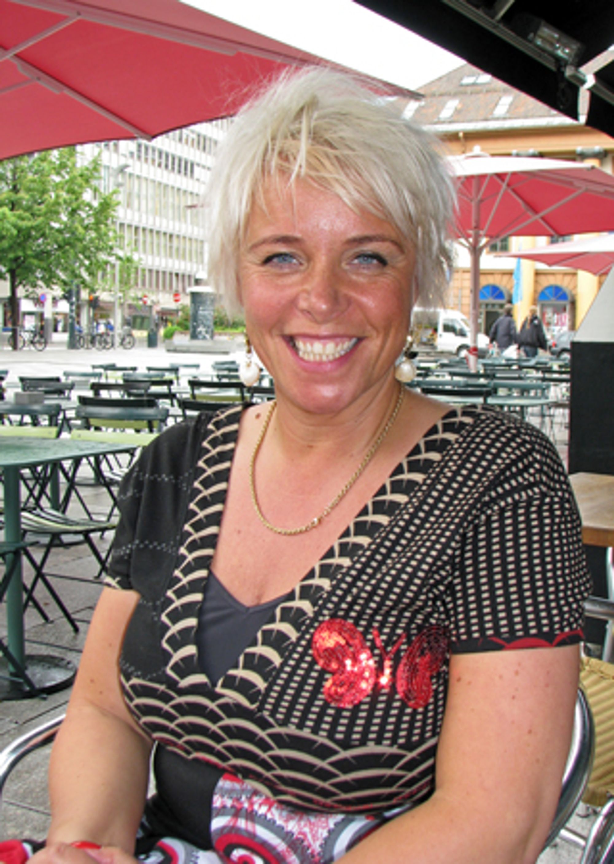 Mia Törnblom er en svensk livsstilscoach, foredragsholder, forfatter og programleder på radio og TV. Hun er Sveriges fremste veileder innen personlig utvikling. Foto: Linn M. Rognø