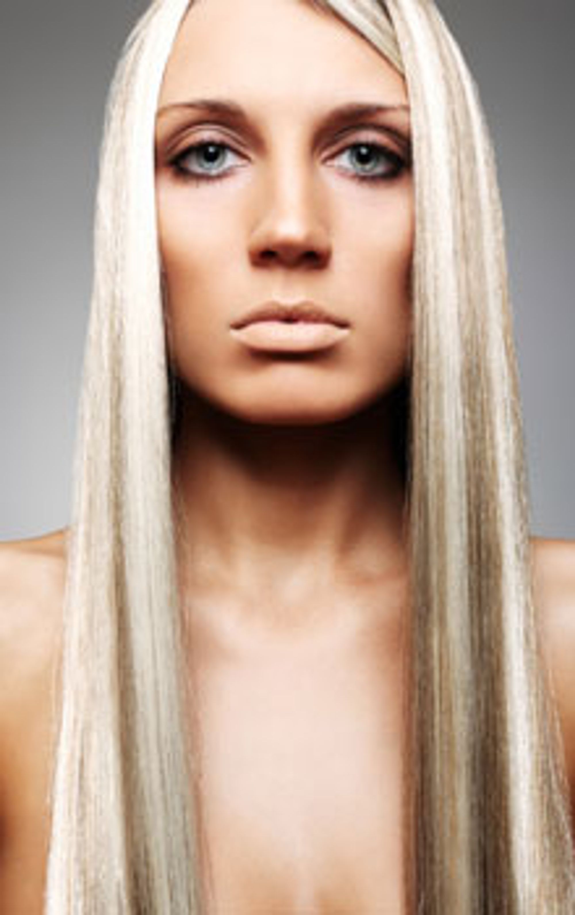 Gå for en rett look i høst. Foto: Istockphoto.com