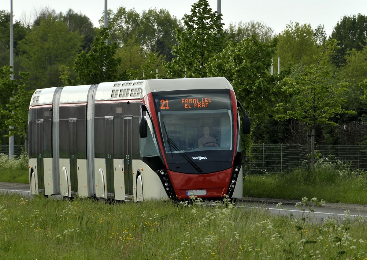 Toleddet bussmonster kommer til Norge | Tu.no