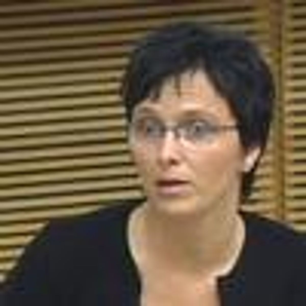 Røys skal avgjøre videre bruk av Office | Digi.no