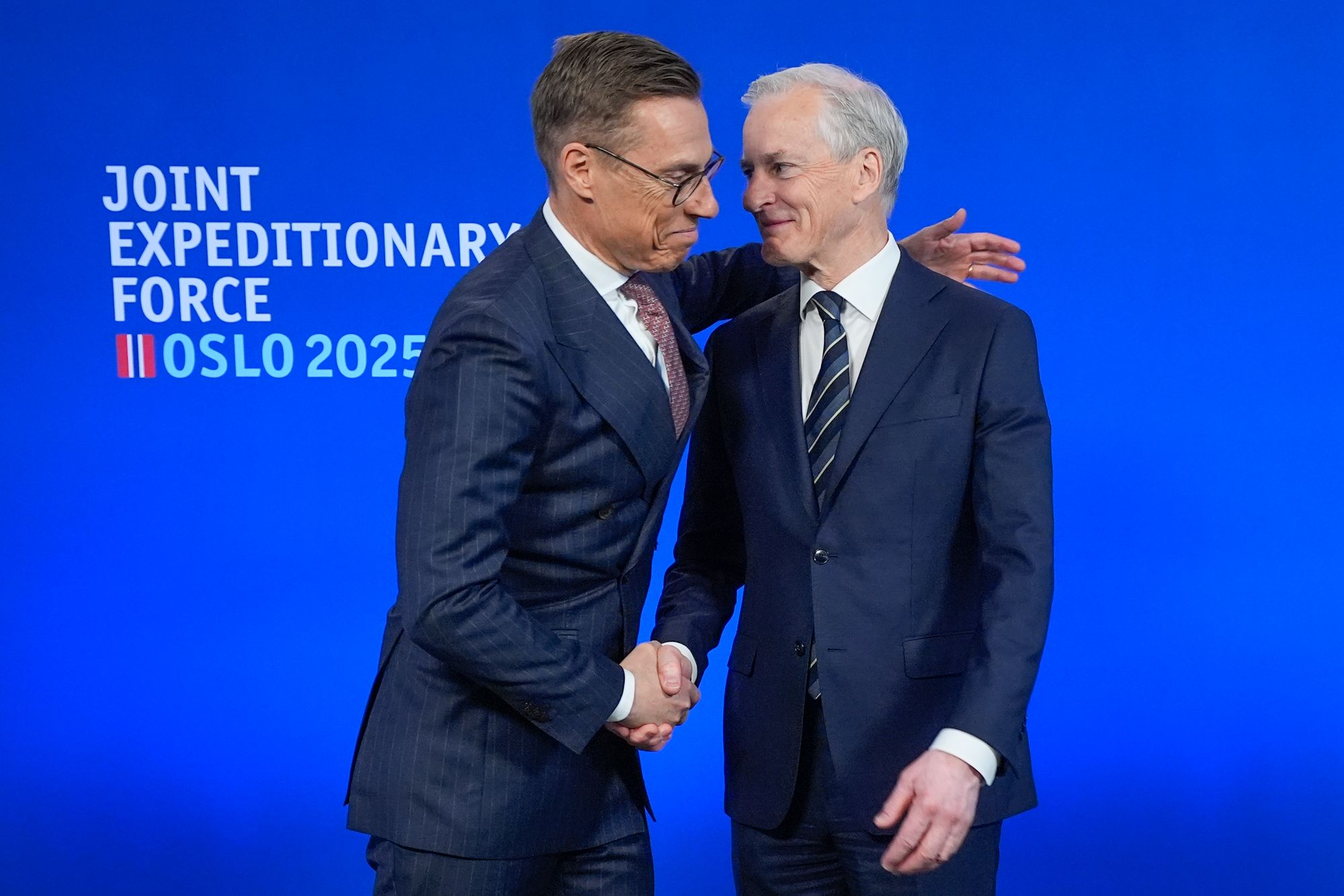 Norge tar initiativ til internasjonal KI-kontroll