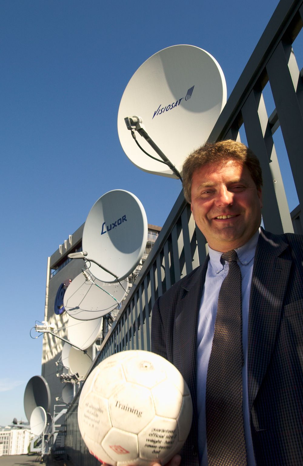 <p>Stig Eide Sivertsen har bakgrunn fra b&aring;dfe tele- og mediebransjen, blant annet som leder for Telenor Broadcast.</p>