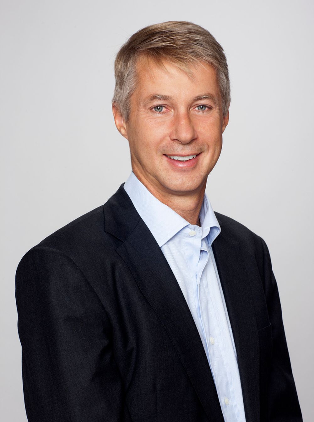 <p>Konsernsjef Mats Granryd i Tele2 fastsl&aring;r at Tele2 Norge raskt m&aring; bygge kundemasse.</p>