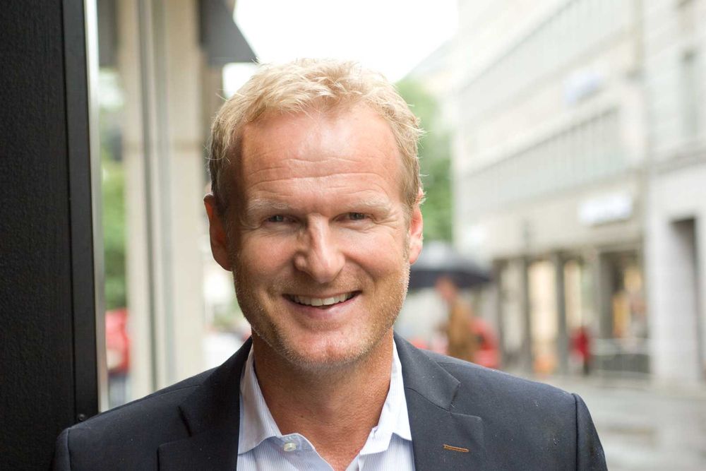 Tidligere Tele2-sjef Haakon Dyrnes blir administrerende direktør for Komplett mobil.