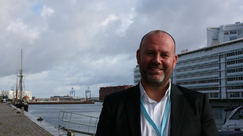 Lars Gudbrandsson er direktør for kundekanaler i Telia Danmark.