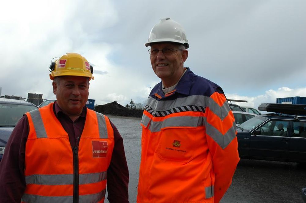 Veidekkes anleggsleder Arild Sneis og prosjektleder Knut Lykken fra Statens vegvesen har samarbeidet godt under den to år lange anleggsperioden på norsk side.