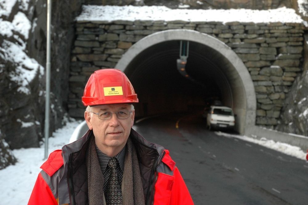 Karsten Epland overtok som prosjektleder for utbedringen av Sædalsvegen siden januar i fjor.
