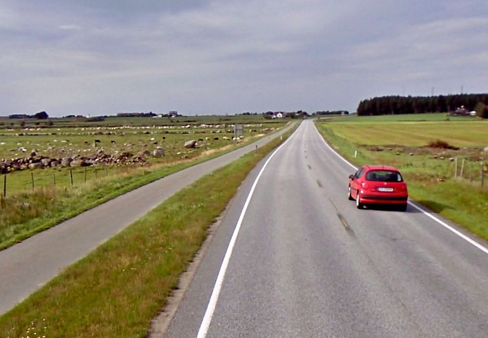 Mye tyder på at Lemminkäinen får driftskontrakten for området Dalane i neste fem-årsperiode. Bildet er fra fylkesveg 44 i Hå kommune på Jæren. (Foto: Google)