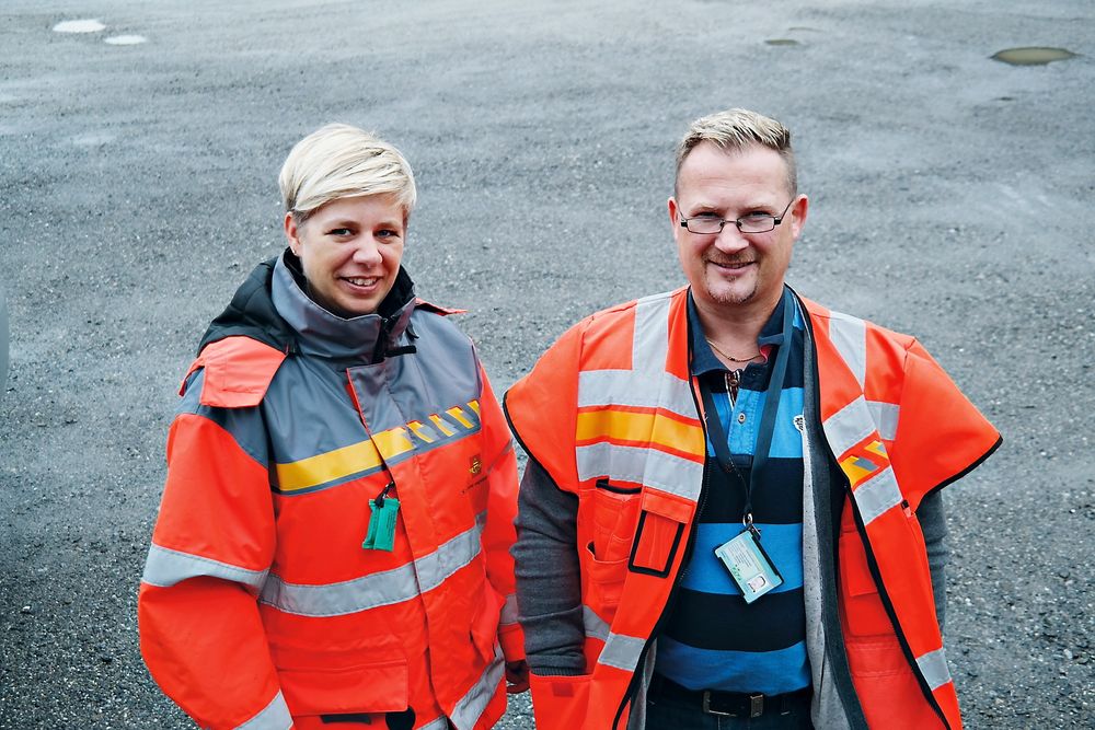Prosjektlederen sammen med Roger Tollefsen, som har vært vegvesenets byggeleder på strekningen Homstvet-Melleby (entreprise 2).