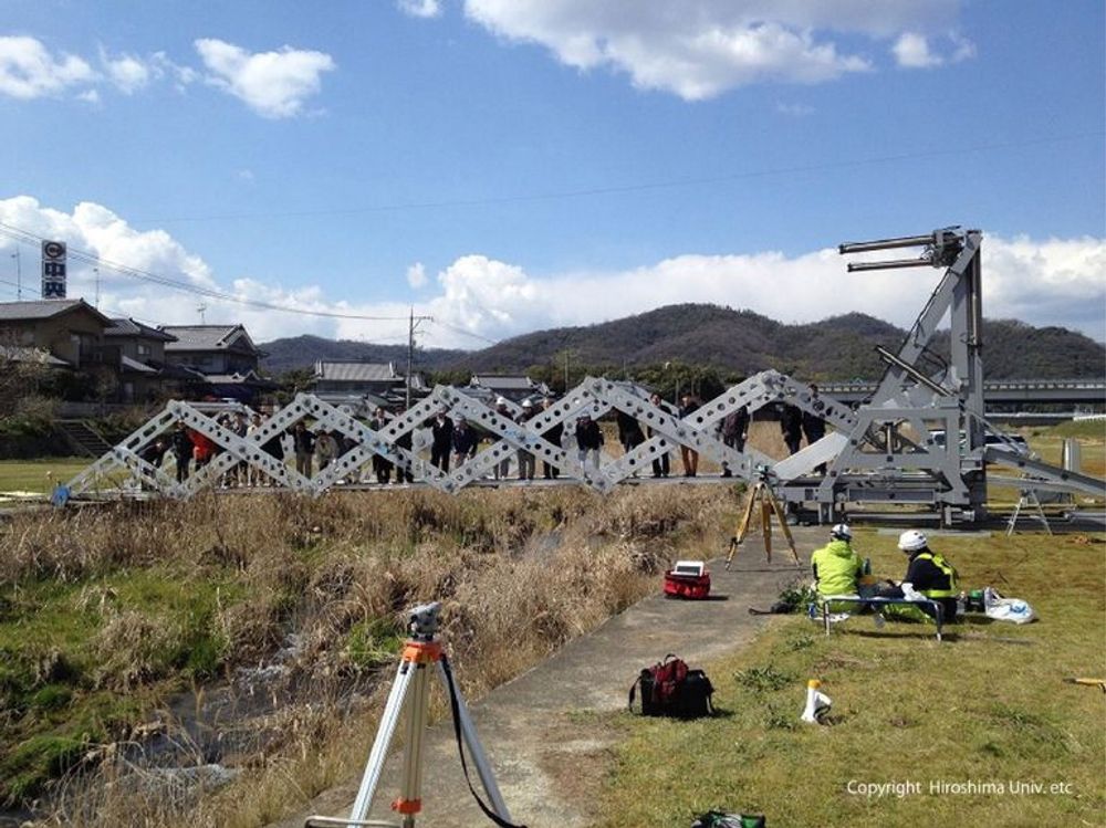 Mobile Bridge 4,0 ble testet ut over Hongo river i byen Fukuyama tidligere i sommer. 
