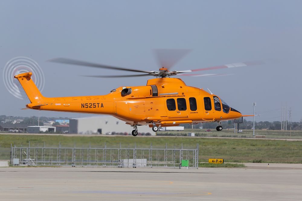Bell 525 Relentless var i lufta første gang 1. juli fra Bell Helicopters anlegg i Amarillo, Texas. 