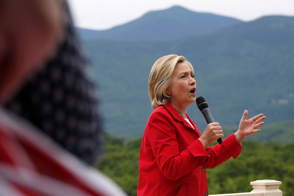 HENGER UT KINA SOM HACKERSTAT: Hillary Clinton besøkte delstaten New Hampshire i helgen som del av sin kampanje mot presidentvalget i 2016. I talen gikk hun til verbalt angrep mot blant annet Kina, som Clinton hevder står bak systematisk hacking.