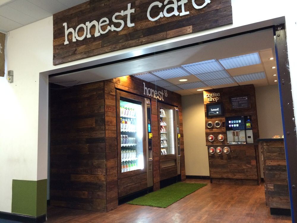 Honest Cafe, der alt foregår automatisk.