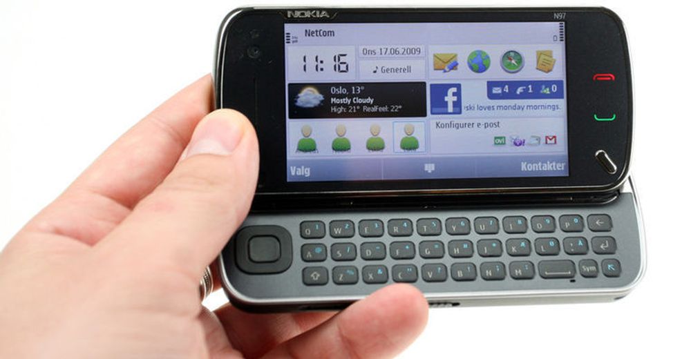 N97: Nokias nye flaggskip har det meste av teknologi man kan forvente av en toppmodell. (Foto: MJ)