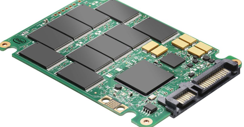 Innmaten i Intels nyeste SSD-er