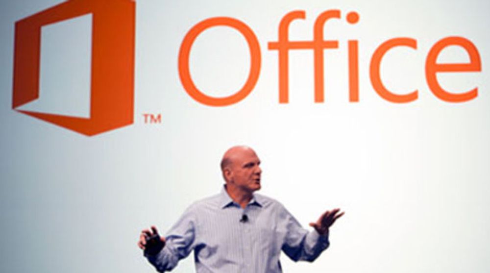 Microsofts toppsjef Steve Ballmer har lansert en rekke nyheter de siste månedene. Sist i rekken er en kraftig oppgradering av mail-tjenestene, som skal integreres svært tett med en rekke sosiale medie-plattformer samt Office-pakken. Bildet er fra lanseringen av Office 2013 tidligere i sommer. 