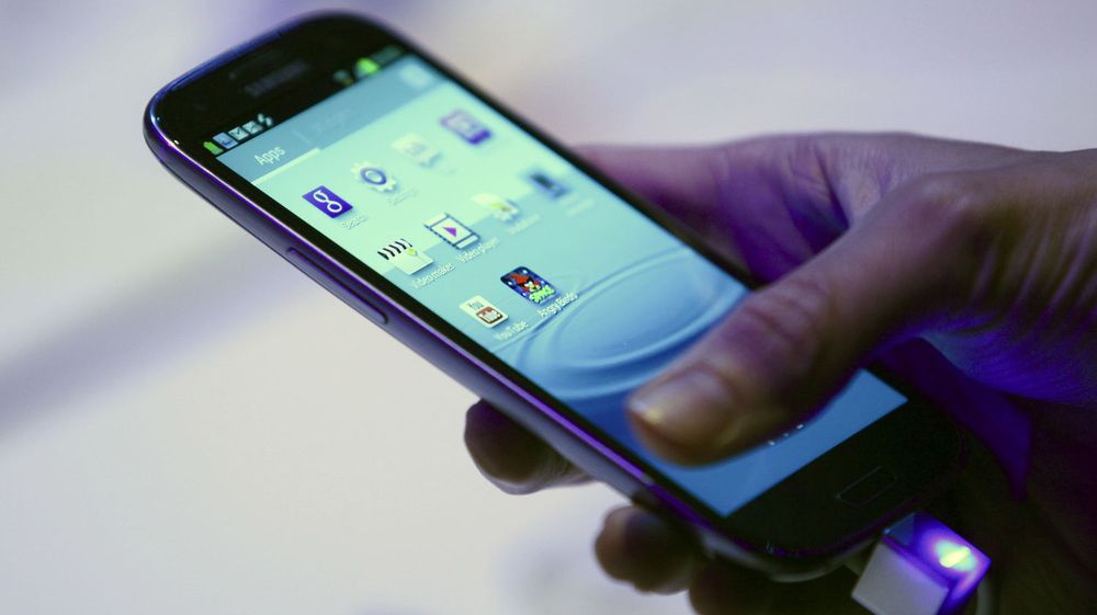 Brukere av Samsung Galaxy S III kan vente seg en ny oppdatering av fastvaren i løpet av noen dager.