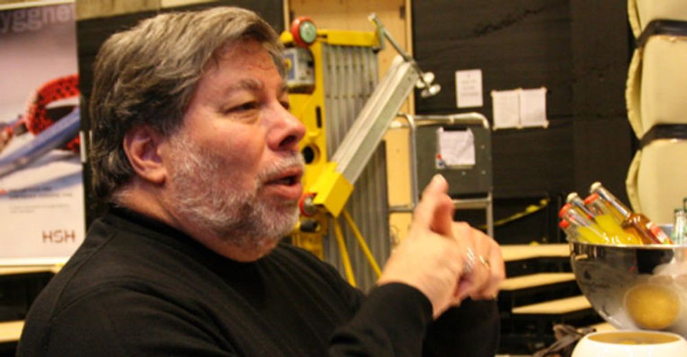 IT-personligheten Steve Wozniak returnerer til Norge. Her fra forrige besøk under HSH-konferansen i Oslo i 2009.