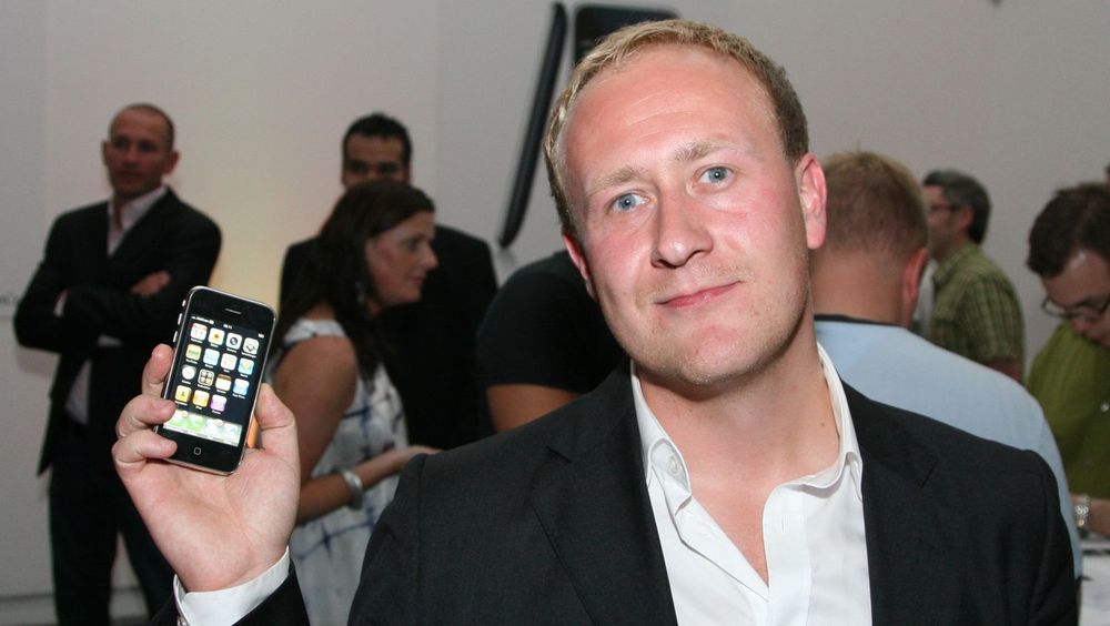 Øyvind Vederhus vil ha flere iPhone-brukere som i snitt surfer for rett over 100 MB i måneden.