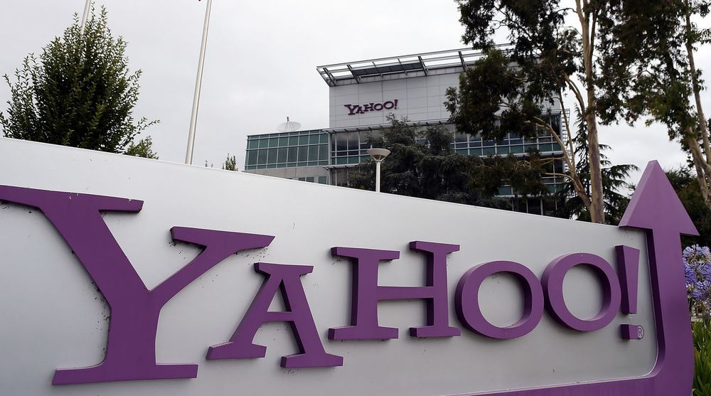 Pilene har pekt oppover for Yahoo i det siste. Men nå risikerer selskapet å måtte bla opp inntil 15,2 milliarder kroner.