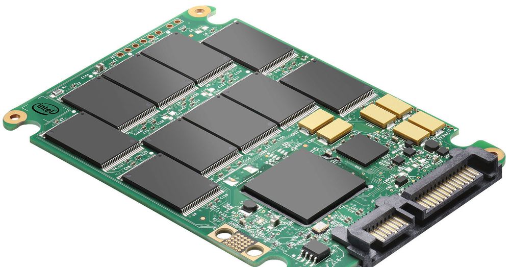 Intel melder om problemer med noen av sine SSD 320-enheter. 