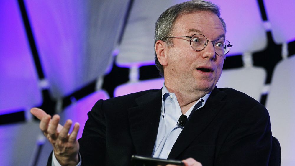 Googles toppsjef, Eric Schmidt, vil finne vekst i bedriftsmarkedet med Google Apps. Nå har selskapet fått sin største kontrakt i boks, i konkurranse med Microsoft.