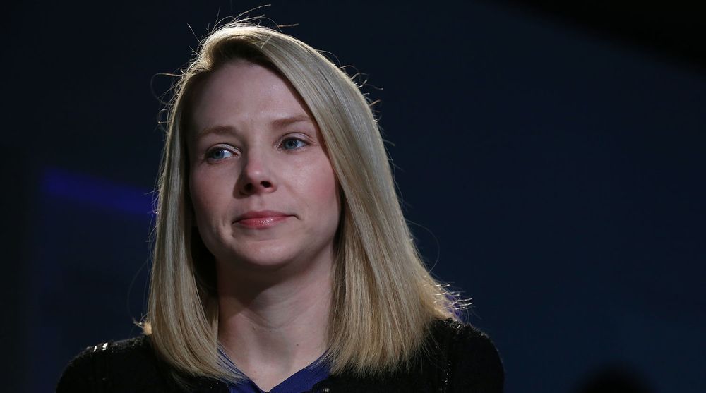Toppsjef Marissa Mayer i Yahoo gjør seg trolig litt mindre populær, etter at ansatte beordres til å holde seg på kontoret.