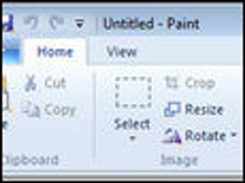 Utsnitt av oppgavebåndene i en tidlig utgave av Paint-programmet til Windows 7. Bilde: UX Evangelist.