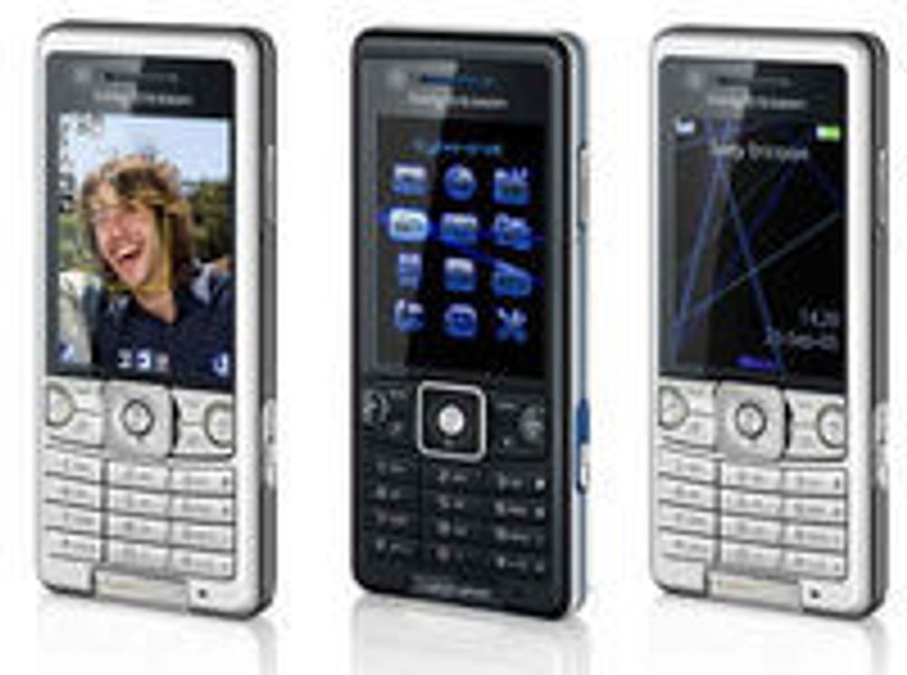 Netcom vil tilby Sony Ericsson C510 med Facebook direkte fra menyen.