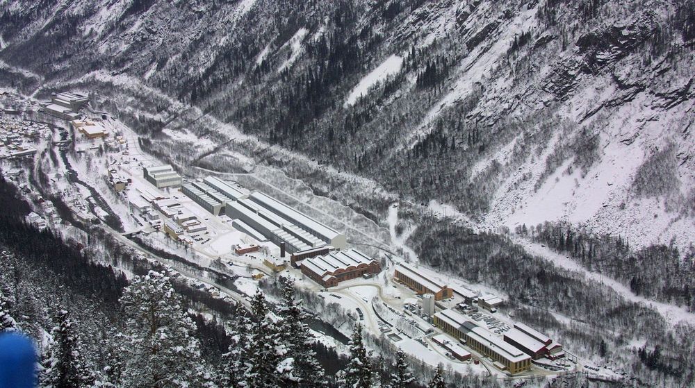Bildet er fra Rjukan-dalen, som har både egnede eiendommer og store kraftressurser etter at Norsk Hydro trakk seg ut. Nå har Rjukans to datasenter-intiativ slått seg sammen under det symbolske navnet Nydro.
