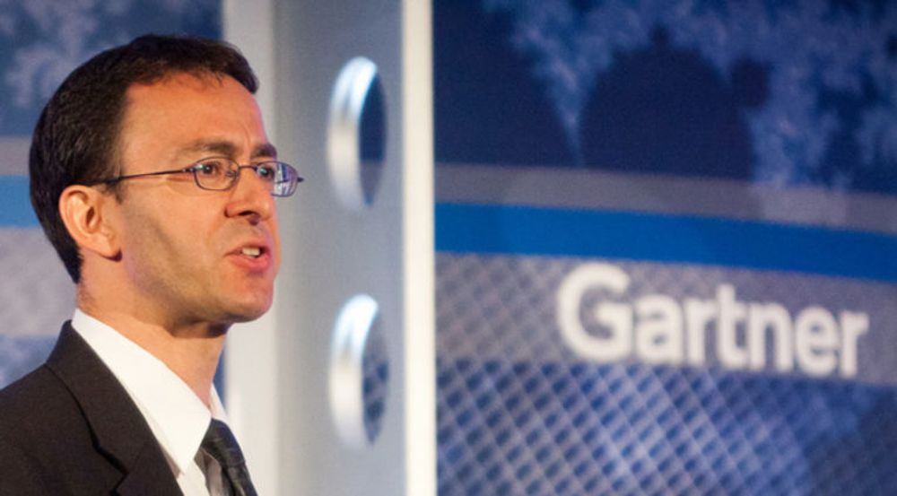 Du kan sette ut IT-sikkerhet, men du kan ikke sette ut ansvaret for IT-sikkerheten. Skjer det noe, er det ditt ansvar, ikke leverandørens, sier Gartner-analytiker Carsten Casper.