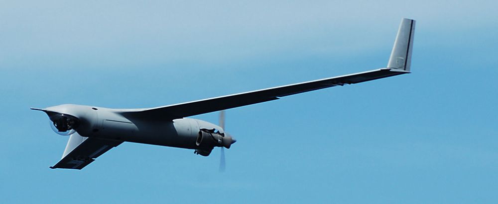Det ubemannede militære flyet Insitu Scan Eagle kan holde seg i lufta i 24 timer, og brukes av Pentagon i Irak og Afghanistan. Selskapet bekrefter at det først nå er i ferd med å sørge for at videooverføringen kan krypteres.