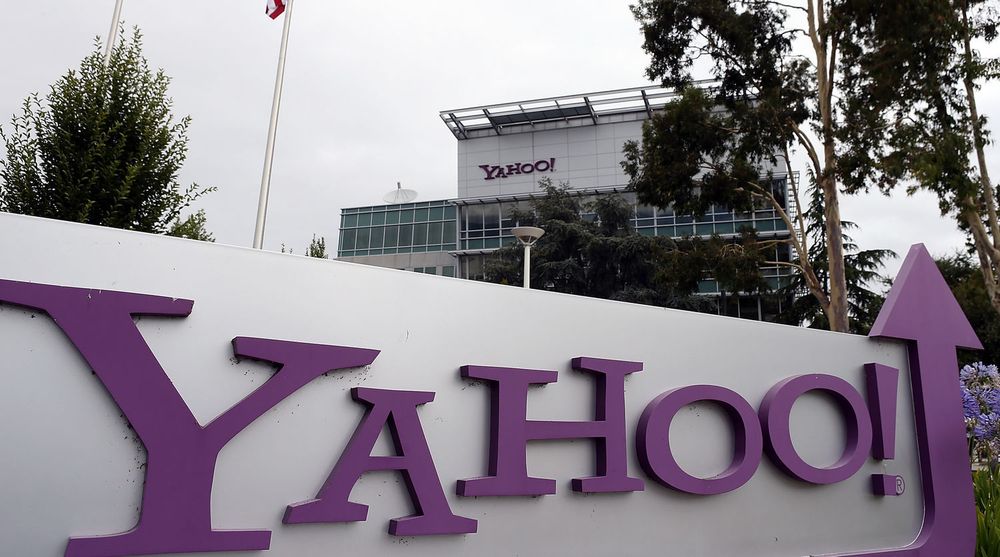 Oppoverpilen ved Yahoos hovedkvarter i Sunnyvale i California er til en viss grad berettiget: Analytikerne hadde ventet verre tall enn dem toppsjef og nybakt mor Marissa Mayer presenterte.