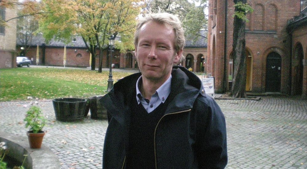 Endre Berge er medeier og en av fem ansatte i Netenviron. Det lille firmaet har utviklet det sosialet nettverket BI Alumni og tilsvarende løsninger for Universitetet i Bergen, Ernst & Young o Deutsche Telekom.