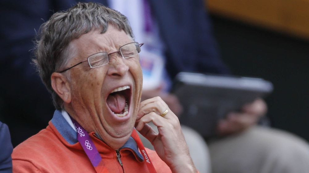 Microsoft er inne i en kjedelig utvikling, kan man lese av dette uttrykket til gründer Bill Gates, fanget opp på Wimbledon under London OL i sommer.