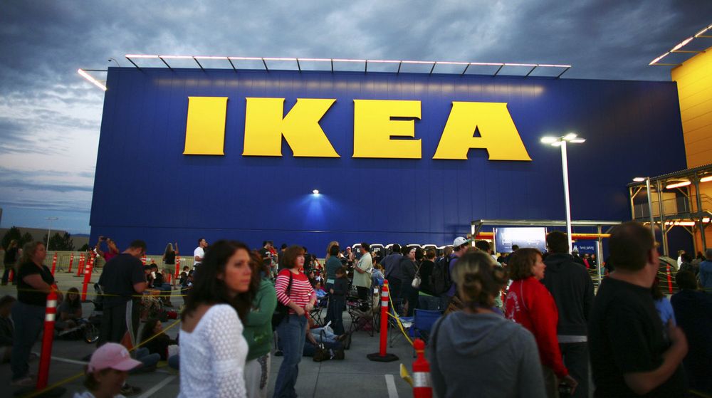 27. juli 2011 åpnet Ikea sitt 38. varehus i USA, i Centennial, Colorado. Verdens største møbelkjede har valgt Norge som pilotland for en ny nettbutikkløsning, og skal rekruttere norske IT-folk til å stå for prosjektet.