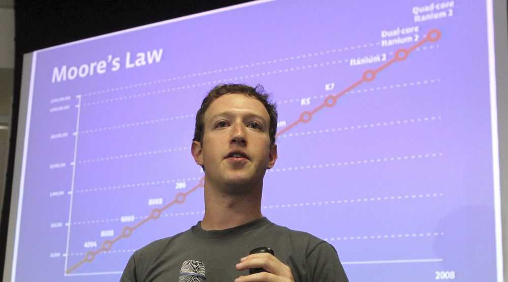  Mark Zuckerberg og Facebook har opplevd ekstrem vekst både i brukere og inntekter. Til neste år skal selskapet muligens på børs. 