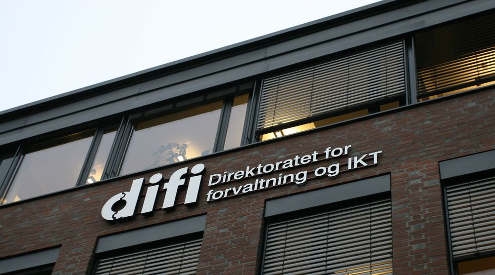Satser Difi først og fremst på efaktura, eller er poenget å bruke EHF-formatet til å øke trafikken på Ehandel.no, portalen som etter ti år fremdeles bare står for 2 prosent av alle offentlige innkjøp?