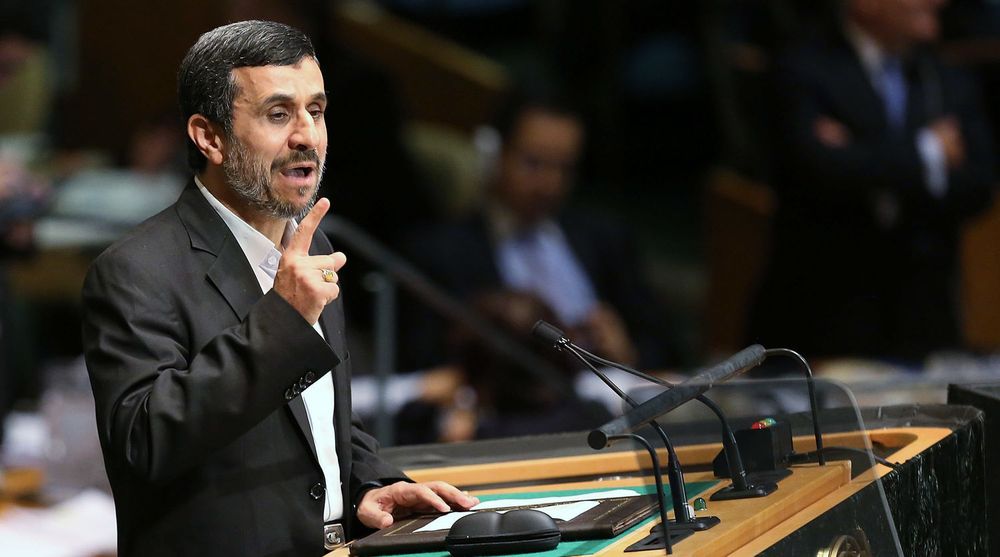 Irans president Mahmoud Ahmadinejad fører en foreløpig lavmælt kyberkrig mot USA, ifølge kilder i Pentagon. På FNs hovedforsamling i september langet den iranske presidenten ut mot amerikanske overgrep mot Iran.
