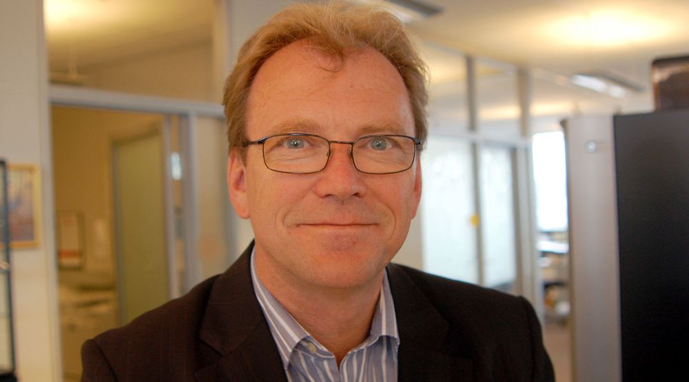 Postens IT-direktør, Sven Langerak, har varslet Evry om at de ikke vil bli leverandør av applikasjonsforvaltning fra 2015. Men Evry sloss fremdeles om de store driftsavtalene som Posten har ute på anbud. 