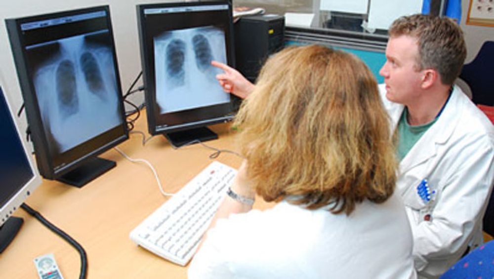 Fjerntolking av røntgenbilder sparer pasientene for bomturer inn til sykehus. Foto: Jan Fredrik Frantzen, NST.