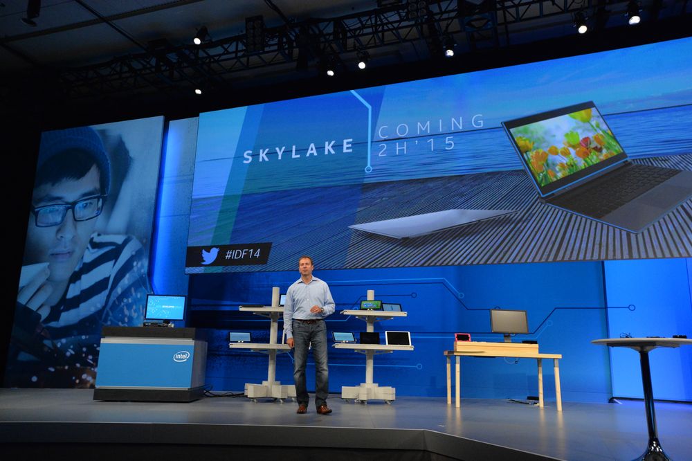 Vi må fortsatt vente litt mer på å få vite flere detaljer om Skylake. Her fra Intels presentasjon for ett år siden.