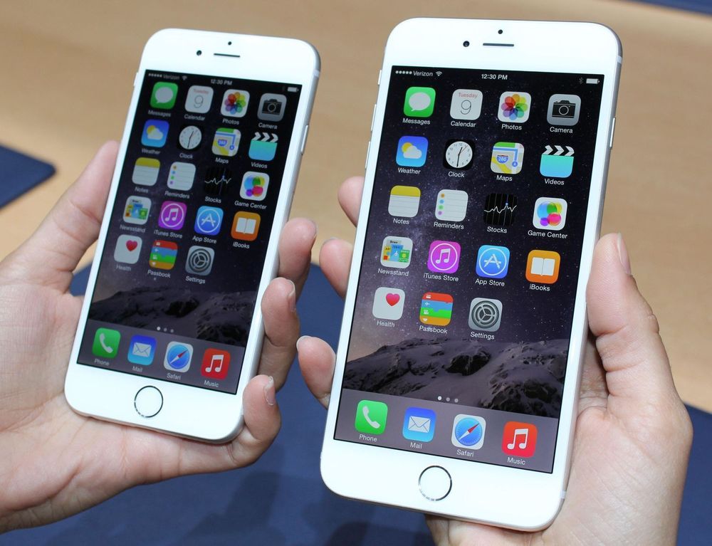 Apple avduket sine første "forvokste" mobiltelefoner iPhone 6 og den enda større iPhone 6 Plus i forrige uke. I Norge blir enhetene lagt ut for salg den 26. september.