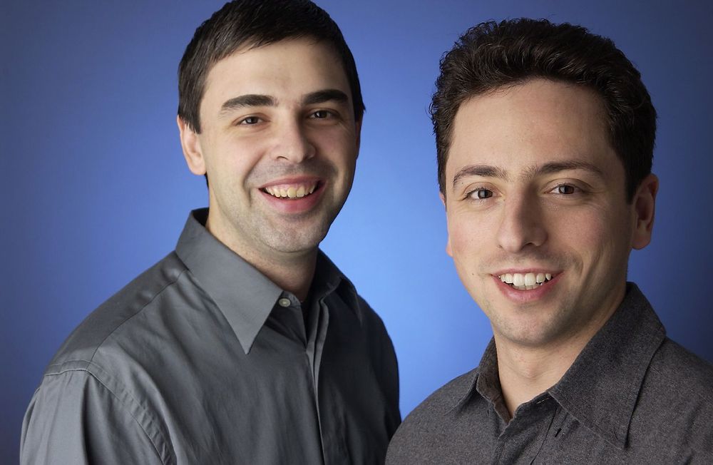 ALL MAKT: Googles grunnleggere (fra v.) Larry Page og Sergey Brin beholder full kontroll med selskapet også etter det varslede nedsalget.