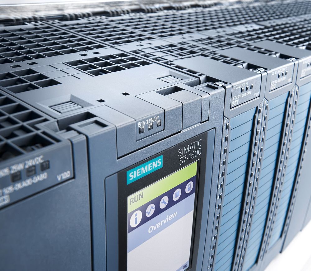 Siemens første kontrollere i S7-1500-serien er på plass.