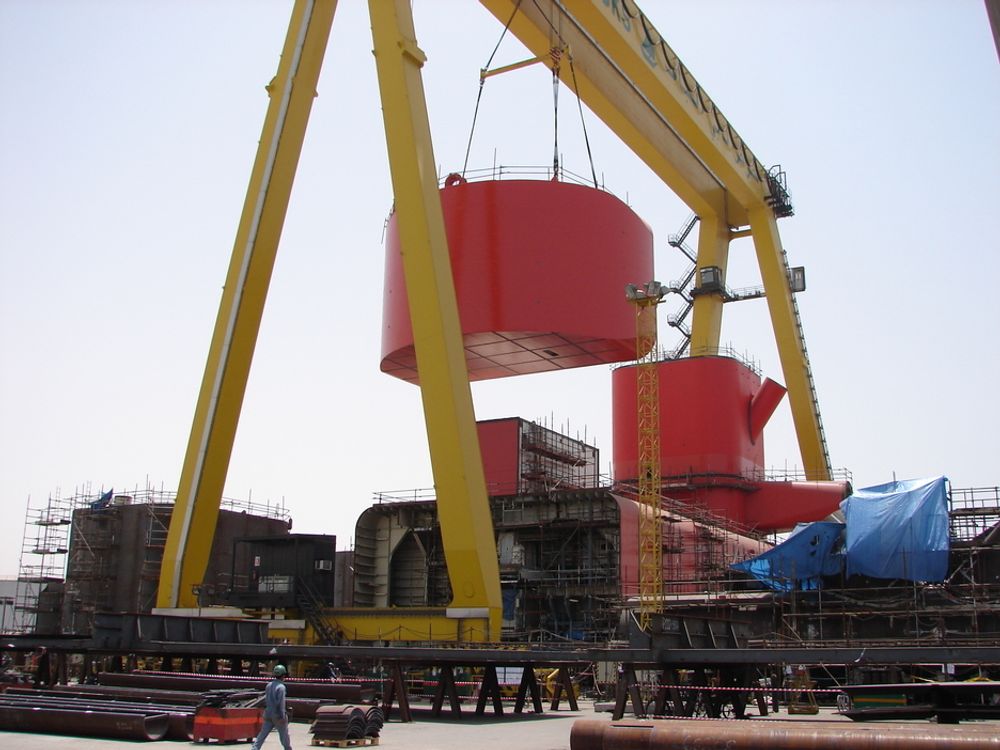 Detaljer fra Dubai Drydocks der Aker H6-riggen Spitsbergen ble bygget.
