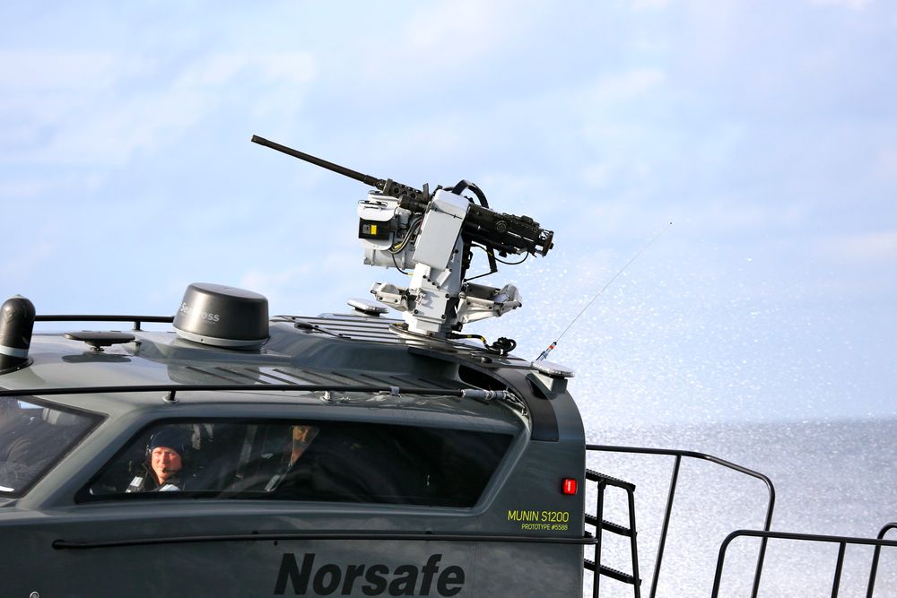 Våpensystemer fra Kongsberg. Norsafes Munin S1200-prototyp med Kongsbergs fjernstyrte våpenstasjon Sea Protector. 