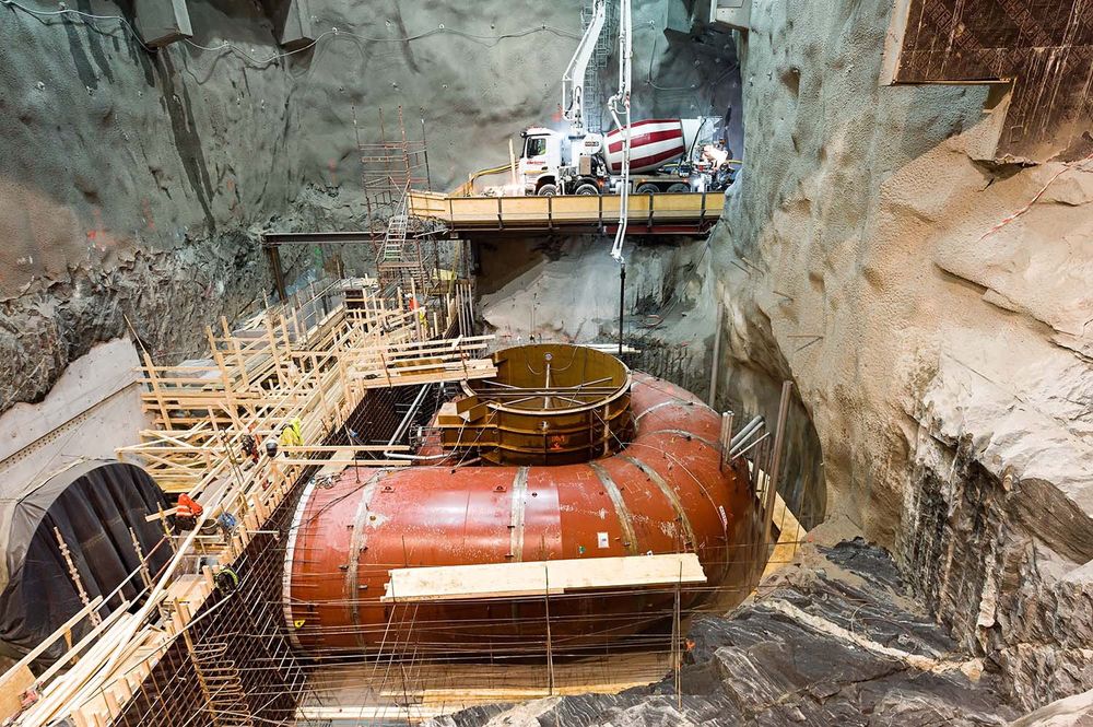 Slik så det ut da Agder Energi støpte inn trykkrøret, turbintrommen og sugerøret i Iveland kraftverk.