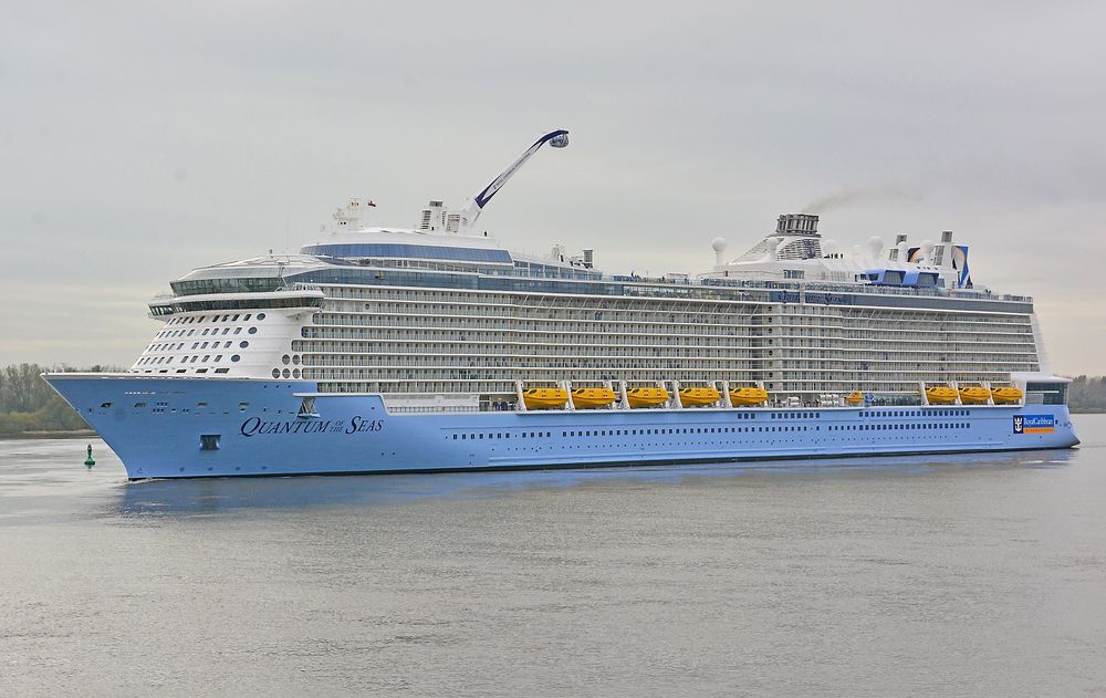Quantum of the Seas på sjøprøver i fjor høst. Anthem of the Seas skal være så å si identisk. Skipene er 348 meter lang og 41 meter brede. 